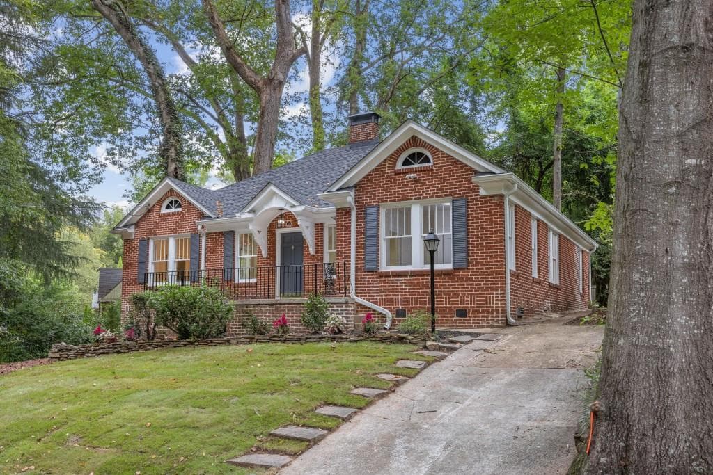 3 bedroom, 2 bathroom, 1,698 sq ft single family residence for sale at 443 Burlington Road, Atlanta, GA 30307 — photo 2