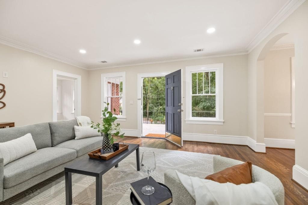 3 bedroom, 2 bathroom, 1,698 sq ft single family residence for sale at 443 Burlington Road, Atlanta, GA 30307 — photo 4