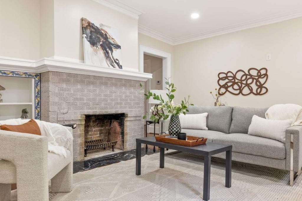 3 bedroom, 2 bathroom, 1,698 sq ft single family residence for sale at 443 Burlington Road, Atlanta, GA 30307 — photo 5