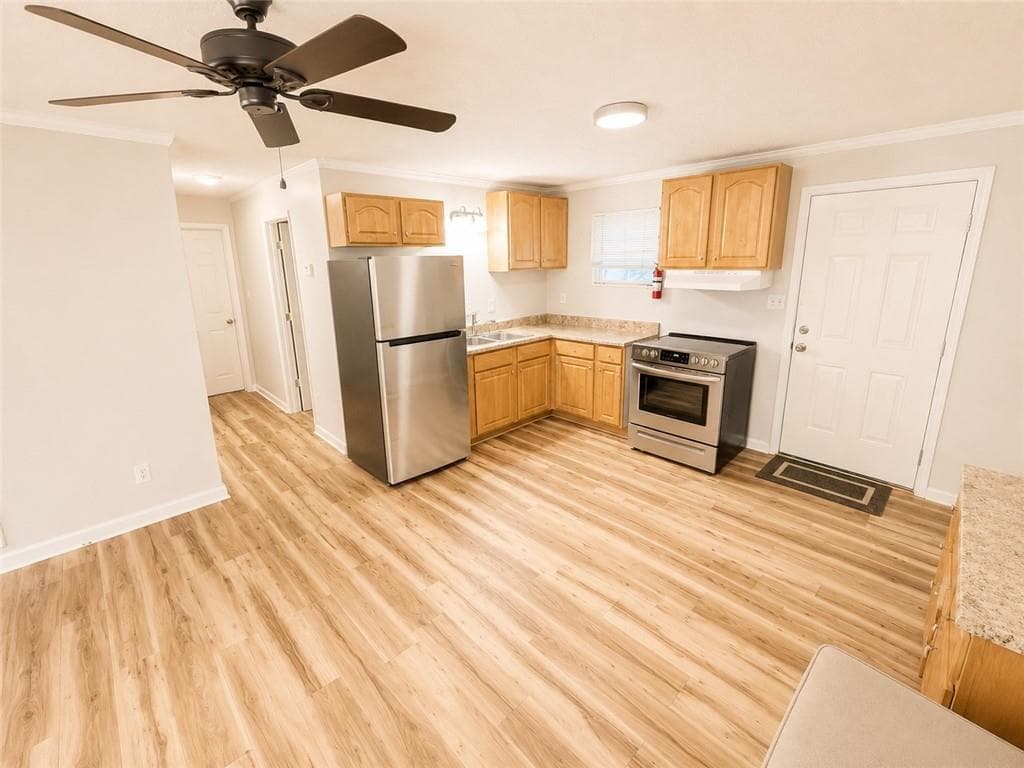 duplex for sale at 100 Horton Drive, Eatonton, GA 31024 — photo 2
