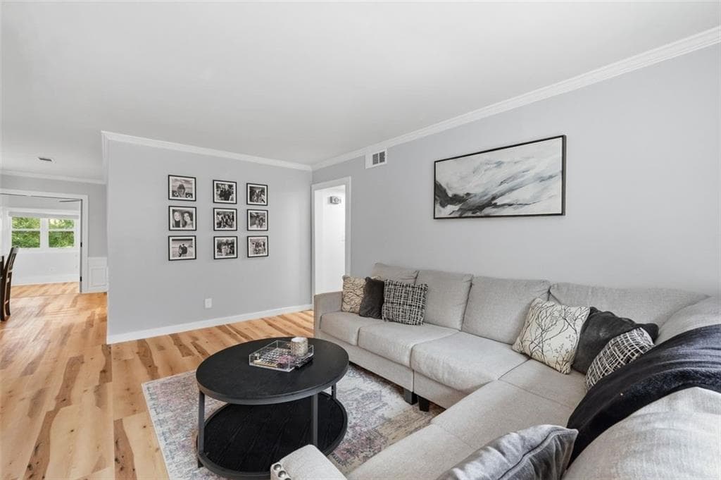 2 bedroom, 2 bathroom, 1,093 sq ft condominium for sale at 135 Elysian Way, Atlanta, GA 30327 — photo 9