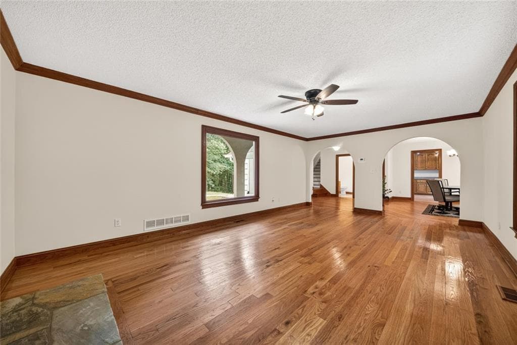 3 bedroom, 4 bathroom, 1,908 sq ft single family residence for sale at 1933 N Highway 101, Dallas, GA 30157 — photo 7