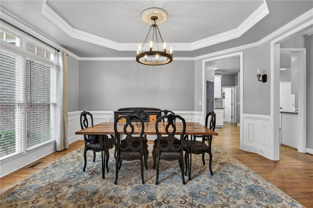 6 bedroom, 4 bathroom, 3,865 sq ft single family residence for sale at 4010 Northridge Drive, Cumming, GA 30040 — photo 9