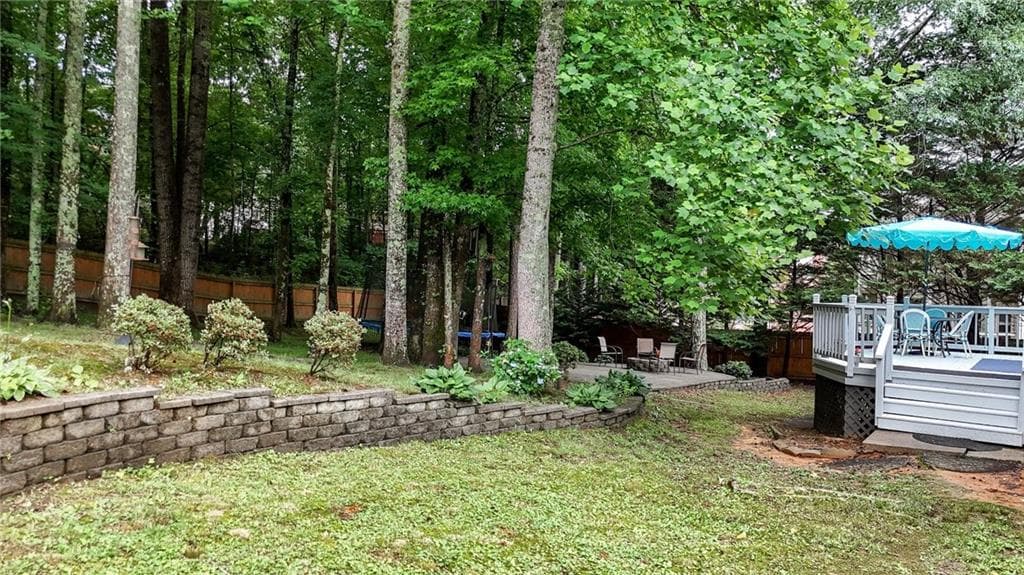 6 bedroom, 4 bathroom, 3,865 sq ft single family residence for sale at 4010 Northridge Drive, Cumming, GA 30040 — photo 3