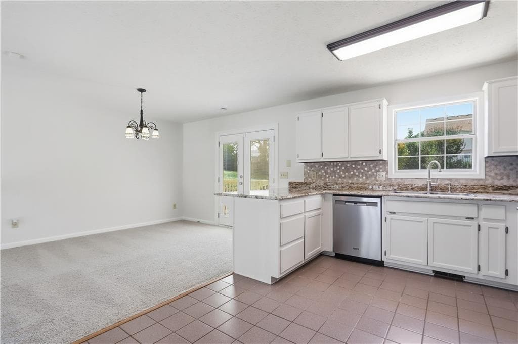3 bedroom, 3 bathroom, 1,702 sq ft single family residence for sale at 5430 Princeton Oaks Drive, Sugar Hill, GA 30518 — photo 6
