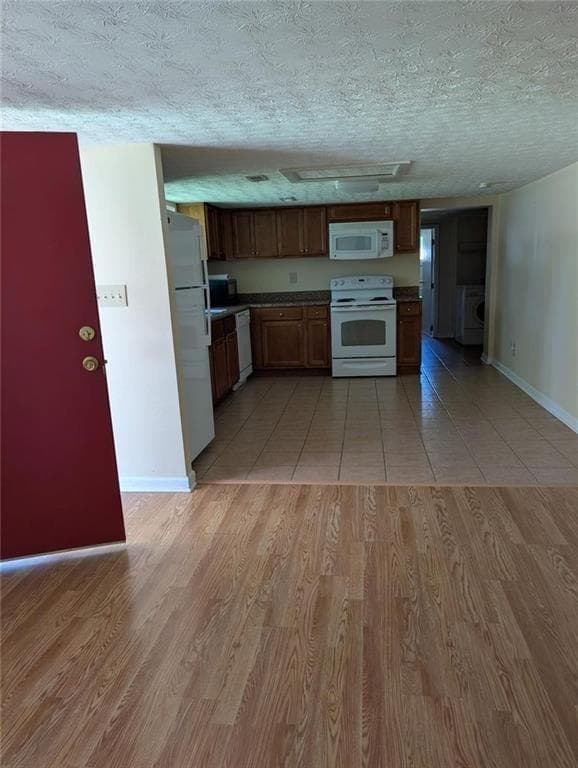 2 bedroom, 1 bathroom, 1,368 sq ft single family residence for sale at 201 Club Road, Buchanan, GA 30113 — photo 9