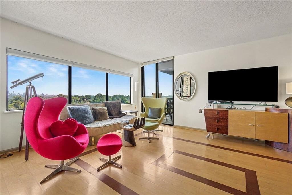 2 bedroom, 2 bathroom, 1,110 sq ft condominium for sale at 1130 Piedmont Avenue 1610, Atlanta, GA 30309 — photo 7