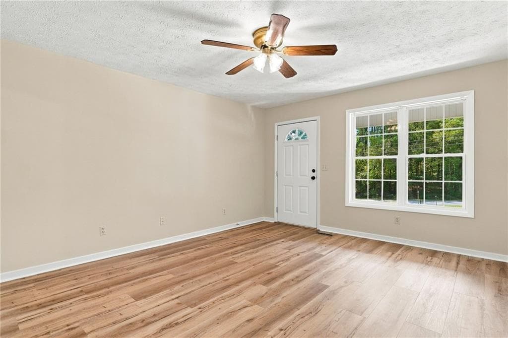 duplex for sale at 148 Gennett Drive, Jasper, GA 30143 — photo 4