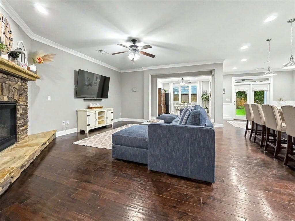 4 bedroom, 3 bathroom, 2,621 sq ft single family residence for sale at 405 Aristides Way, Canton, GA 30115 — photo 5