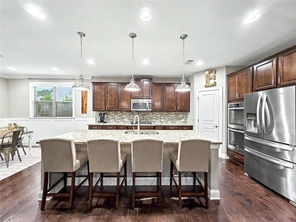 4 bedroom, 3 bathroom, 2,621 sq ft single family residence for sale at 405 Aristides Way, Canton, GA 30115 — photo 6