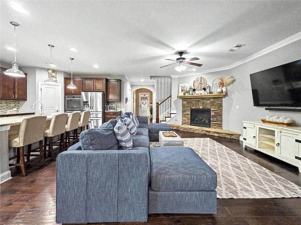 4 bedroom, 3 bathroom, 2,621 sq ft single family residence for sale at 405 Aristides Way, Canton, GA 30115 — photo 8