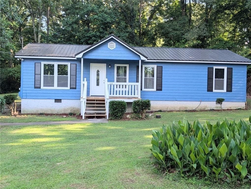 3 bedroom, 2 bathroom, 1,216 sq ft single family residence for sale at 145 Knob Drive, Carrollton, GA 30116