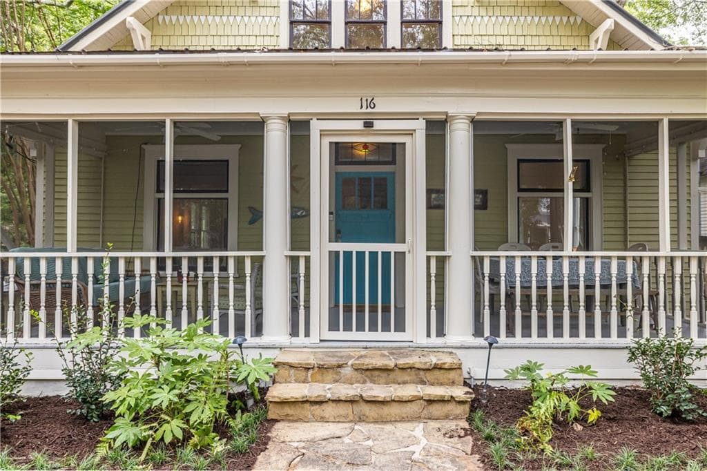 4 bedroom, 3 bathroom, 2,197 sq ft single family residence for sale at 116 Drexel Avenue, Decatur, GA 30030 — photo 2