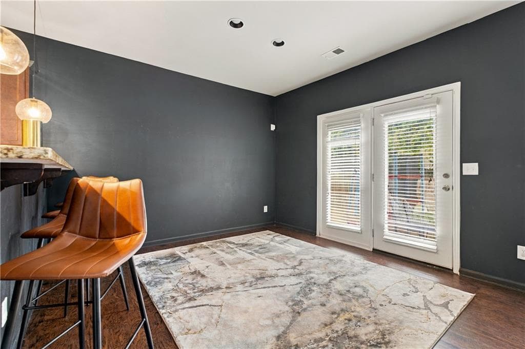 3 bedroom, 3 bathroom, 1,805 sq ft single family residence for sale at 2391 Oakleaf Circle, Lithonia, GA 30058 — photo 9