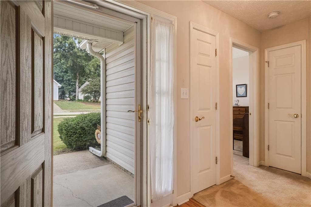 3 bedroom, 2 bathroom, 1,442 sq ft single family residence for sale at 1126 Strath Clyde Way, Mcdonough, GA 30253 — photo 2