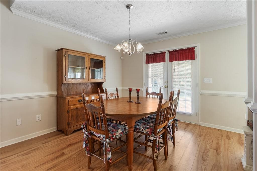 3 bedroom, 2 bathroom, 1,442 sq ft single family residence for sale at 1126 Strath Clyde Way, Mcdonough, GA 30253 — photo 7