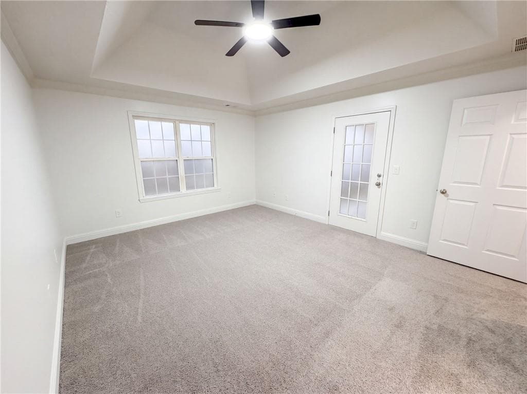 3 bedroom, 2 bathroom, 1,839 sq ft single family residence for sale at 2506 Etheridge Mill Road, Griffin, GA 30224 — photo 4