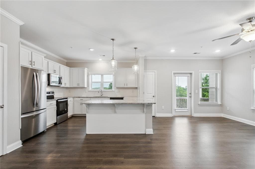 3 bedroom, 4 bathroom, 2,008 sq ft townhouse for rent at 3108 Quantum Lane 52, Chamblee, GA 30341 for $2,640 a month — photo 7