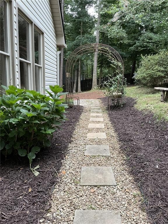 4 bedroom, 3 bathroom, 2,844 sq ft single family residence for sale at 1024 Laurel Lake Drive, Ball Ground, GA 30107 — photo 5