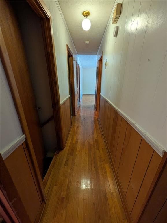 3 bedroom, 2 bathroom, 2,320 sq ft single family residence for sale at 109 7th Street, Carrollton, GA 30117 — photo 6