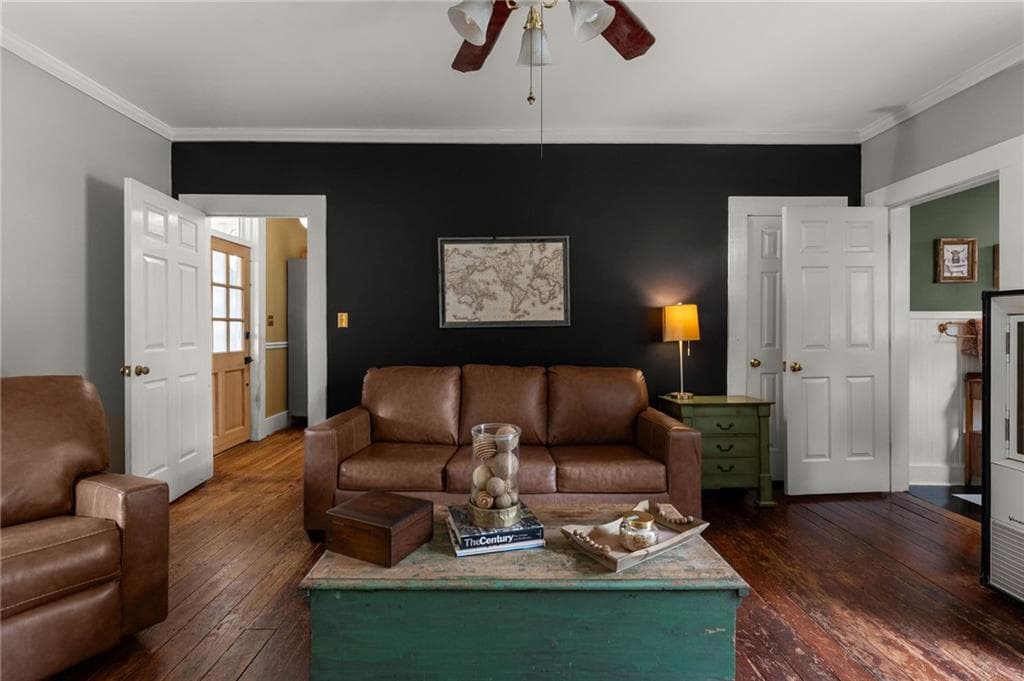 3 bedroom, 2 bathroom, 2,042 sq ft single family residence for sale at 107 Etowah Drive, Cartersville, GA 30120 — photo 5