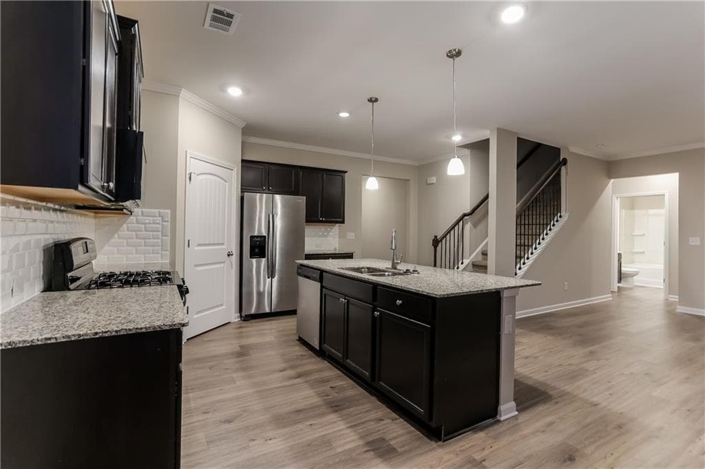 5 bedroom, 3 bathroom, 2,496 sq ft single family residence for rent at 143 Cool Creek Court, Dallas, GA 30132 for $2,500 a month — photo 3