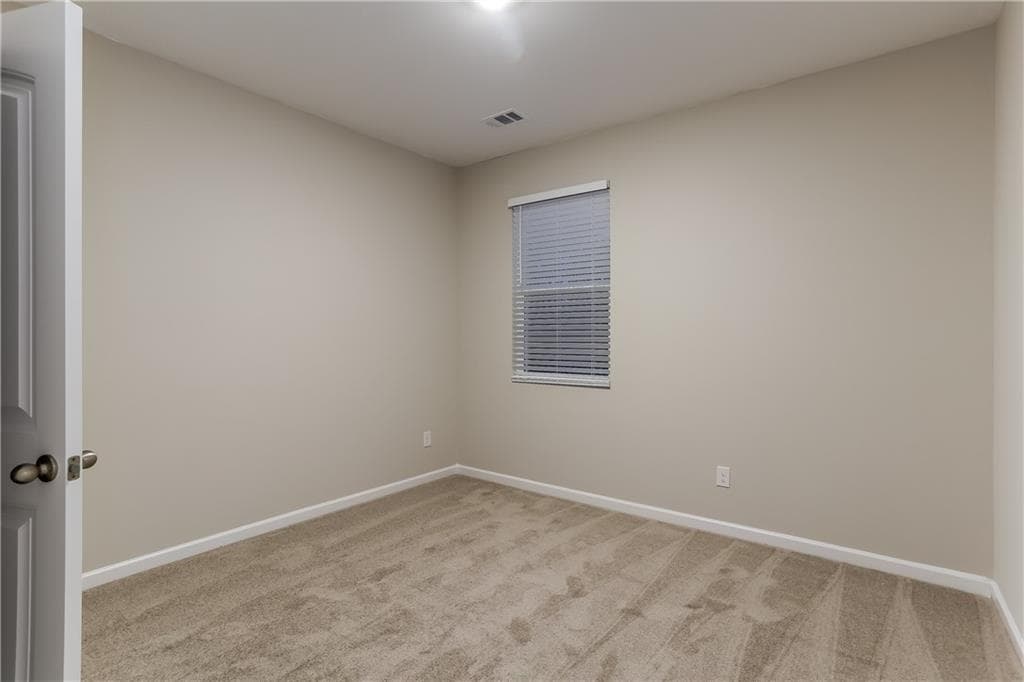 5 bedroom, 3 bathroom, 2,496 sq ft single family residence for rent at 143 Cool Creek Court, Dallas, GA 30132 for $2,500 a month — photo 7