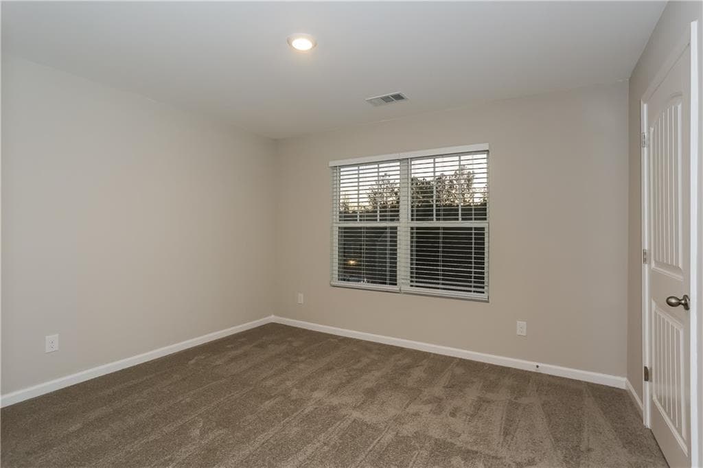 5 bedroom, 3 bathroom, 2,496 sq ft single family residence for rent at 143 Cool Creek Court, Dallas, GA 30132 for $2,500 a month — photo 10