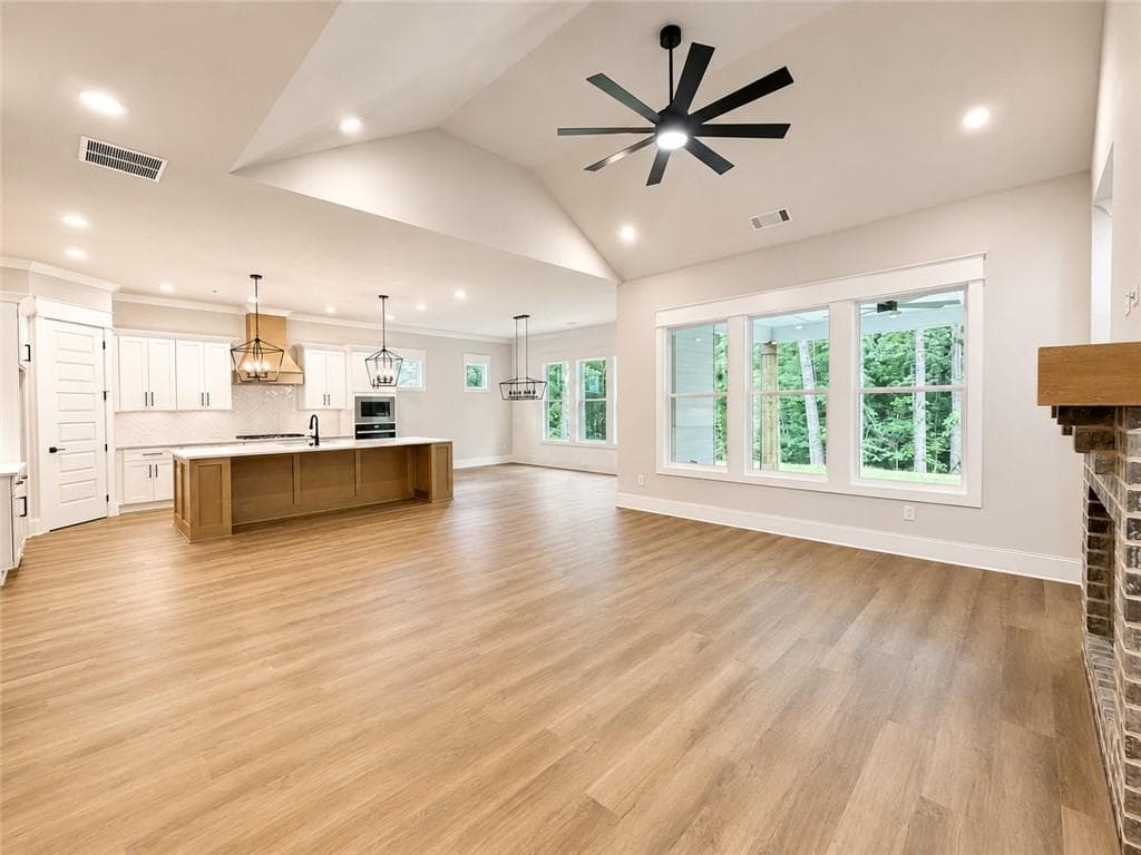 4 bedroom, 4 bathroom, 3,201 sq ft single family residence for sale at 91 Lenten Rose Lane, Pendergrass, GA 30567 — photo 10