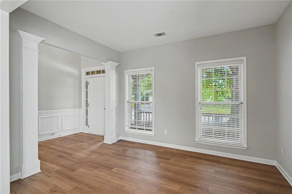 4 bedroom, 3 bathroom, 2,492 sq ft single family residence for sale at 30 Snapdragon Lane, Covington, GA 30014 — photo 8