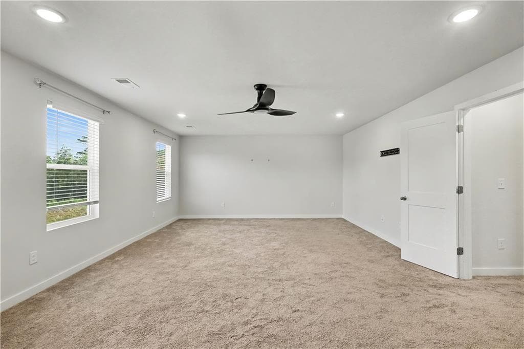 5 bedroom, 4 bathroom, 3,300 sq ft single family residence for sale at 311 Bianca Way, Mcdonough, GA 30253 — photo 5
