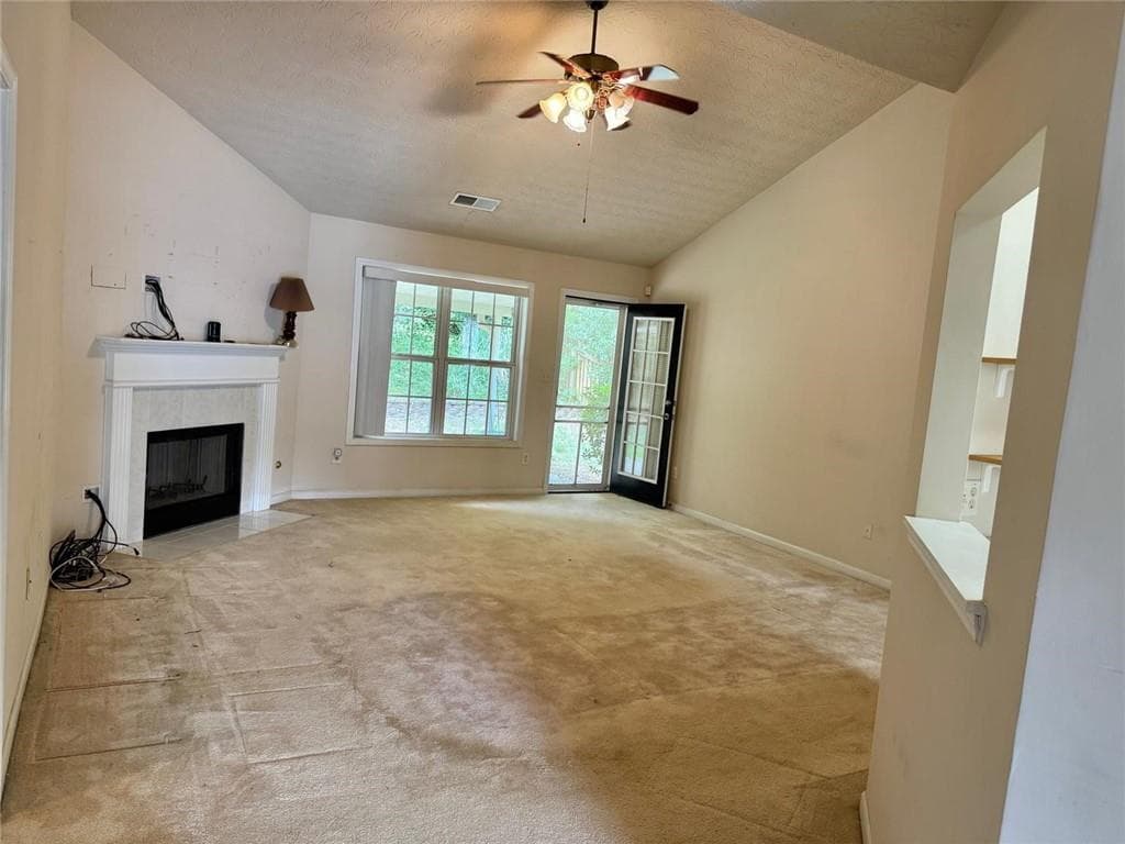 4 bedroom, 2 bathroom, 1,720 sq ft single family residence for sale at 1431 Log Cabin Lane, Lawrenceville, GA 30045 — photo 2