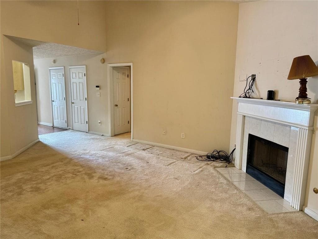 4 bedroom, 2 bathroom, 1,720 sq ft single family residence for sale at 1431 Log Cabin Lane, Lawrenceville, GA 30045 — photo 8