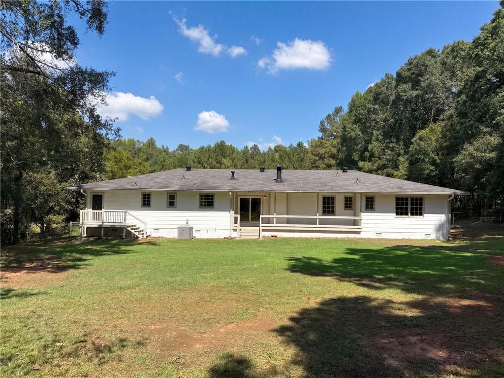 3 bedroom, 3 bathroom, 2,082 sq ft single family residence for sale at 3089 Linecrest Road, Ellenwood, GA 30294 — photo 5