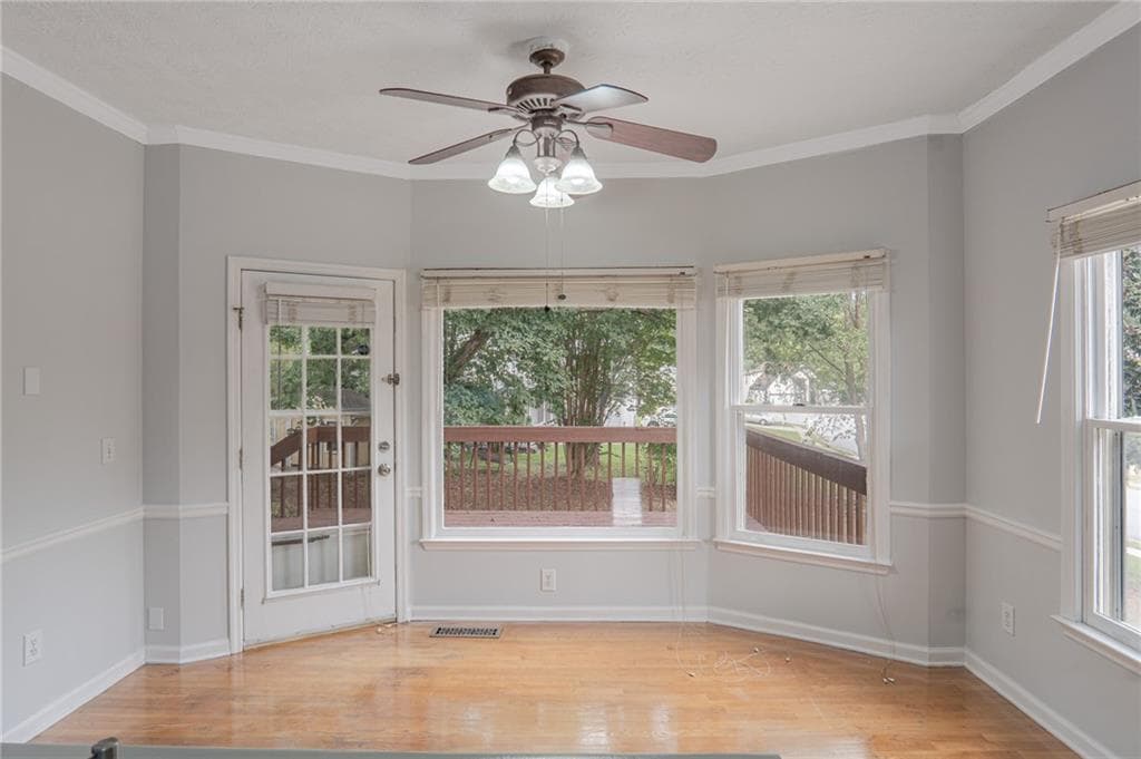 4 bedroom, 3 bathroom, 2,736 sq ft single family residence for rent at 722 Thornapple Trail, Lawrenceville, GA 30046 for $2,350 a month — photo 3