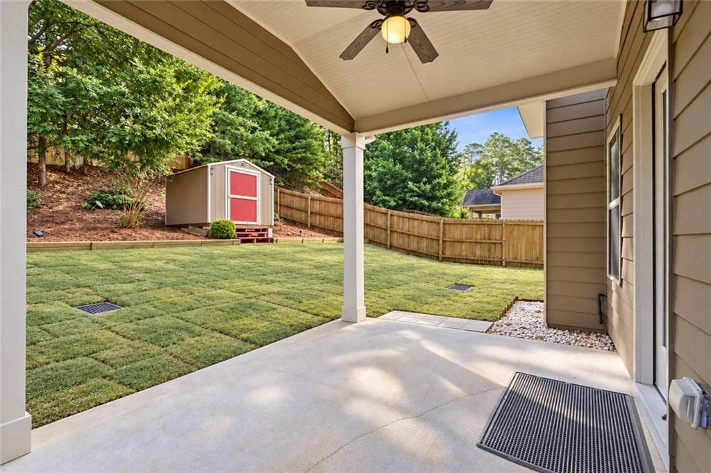4 bedroom, 5 bathroom, 3,112 sq ft single family residence for sale at 155 Stone Manor Court, Woodstock, GA 30188 — photo 7