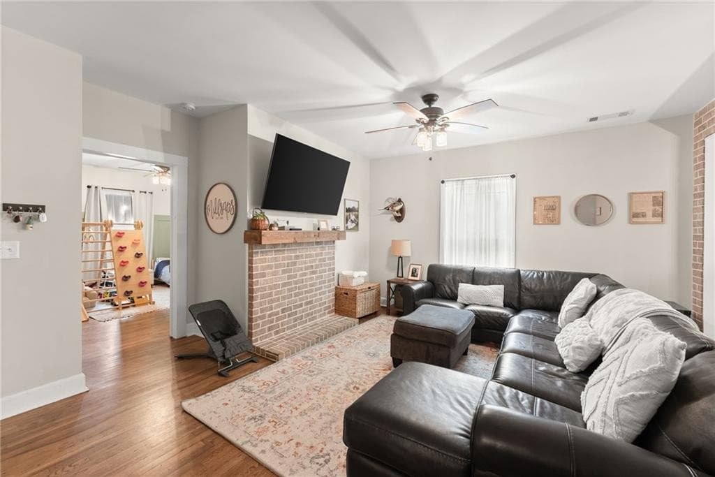 4 bedroom, 3 bathroom, 1,921 sq ft single family residence for sale at 1519 New Hope Church Road, Loganville, GA 30052 — photo 6