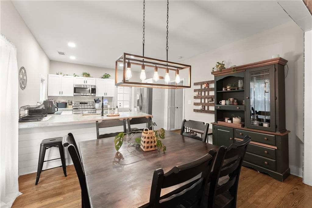 4 bedroom, 3 bathroom, 1,921 sq ft single family residence for sale at 1519 New Hope Church Road, Loganville, GA 30052 — photo 9