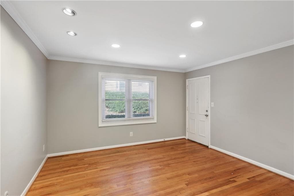 2 bedroom, 2 bathroom, 990 sq ft condominium for rent at 3510 Roswell Road J3, Atlanta, GA 30305 for $1,650 a month — photo 7