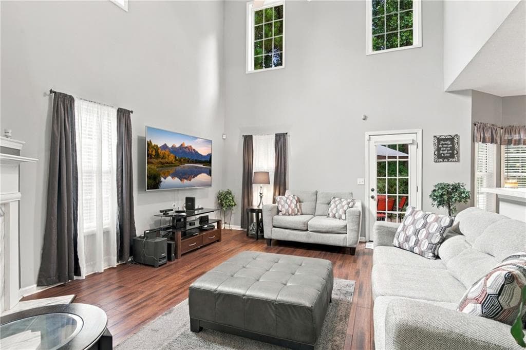 3 bedroom, 3 bathroom, 2,292 sq ft single family residence for sale at 8098 Green Garden Drive, Riverdale, GA 30296 — photo 7