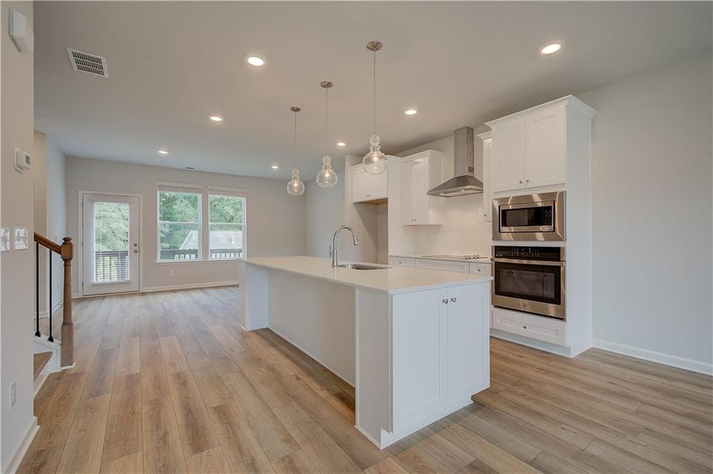3 bedroom, 4 bathroom, 2,288 sq ft townhouse for sale at 3006 Daybreak Lane, Newnan, GA 30265 — photo 10