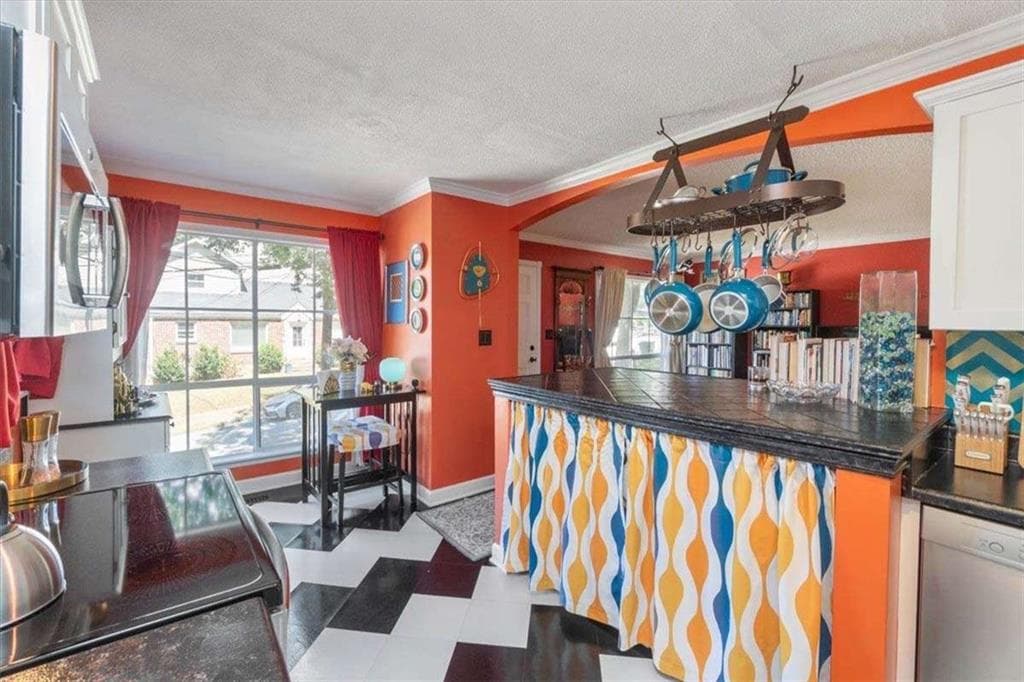 3 bedroom, 2 bathroom, 1,092 sq ft single family residence for sale at 457 Kendrick Avenue, Atlanta, GA 30315 — photo 9