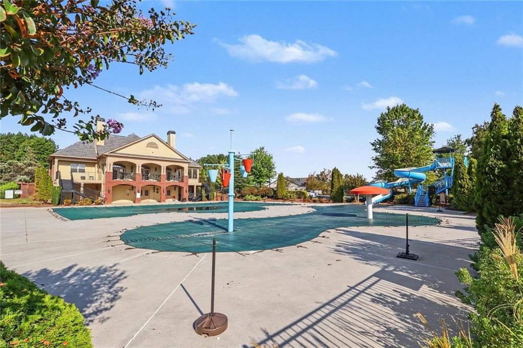 4 bedroom, 3 bathroom, 2,936 sq ft single family residence for sale at 3732 Lake Enclave Way, Atlanta, GA 30349 — photo 8