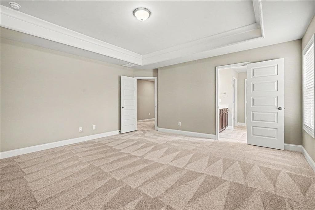 4 bedroom, 3 bathroom, 2,222 sq ft single family residence for sale at 305 Sterling Creek Way, Loganville, GA 30052 — photo 10