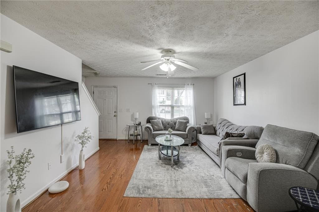 4 bedroom, 3 bathroom, 1,593 sq ft single family residence for sale at 2365 Delfern Drive, Lawrenceville, GA 30044 — photo 8