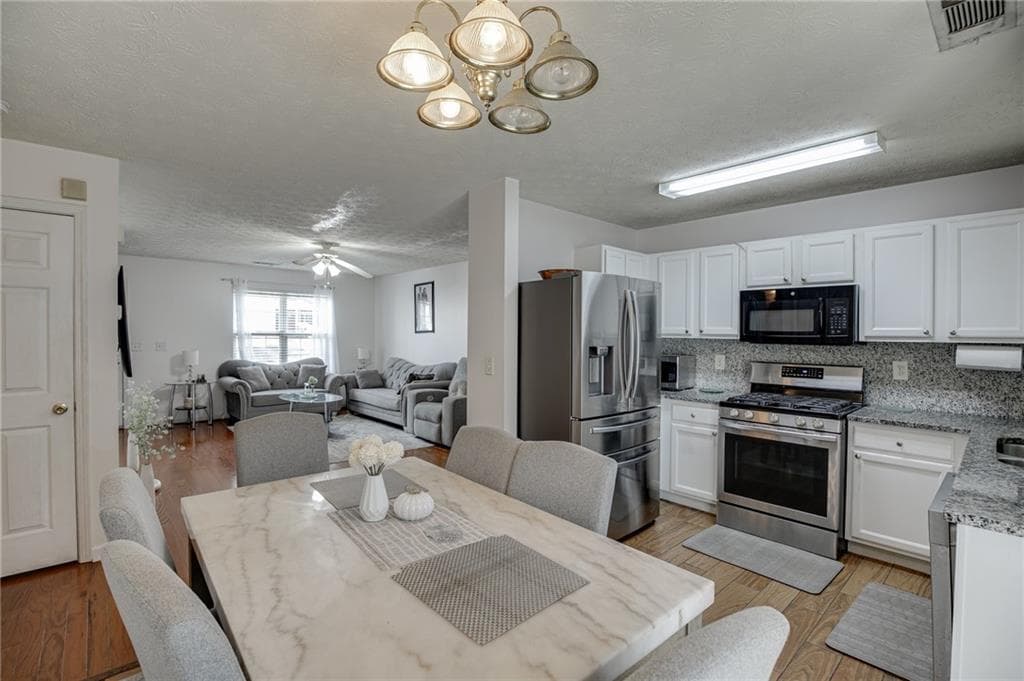 4 bedroom, 3 bathroom, 1,593 sq ft single family residence for sale at 2365 Delfern Drive, Lawrenceville, GA 30044 — photo 10