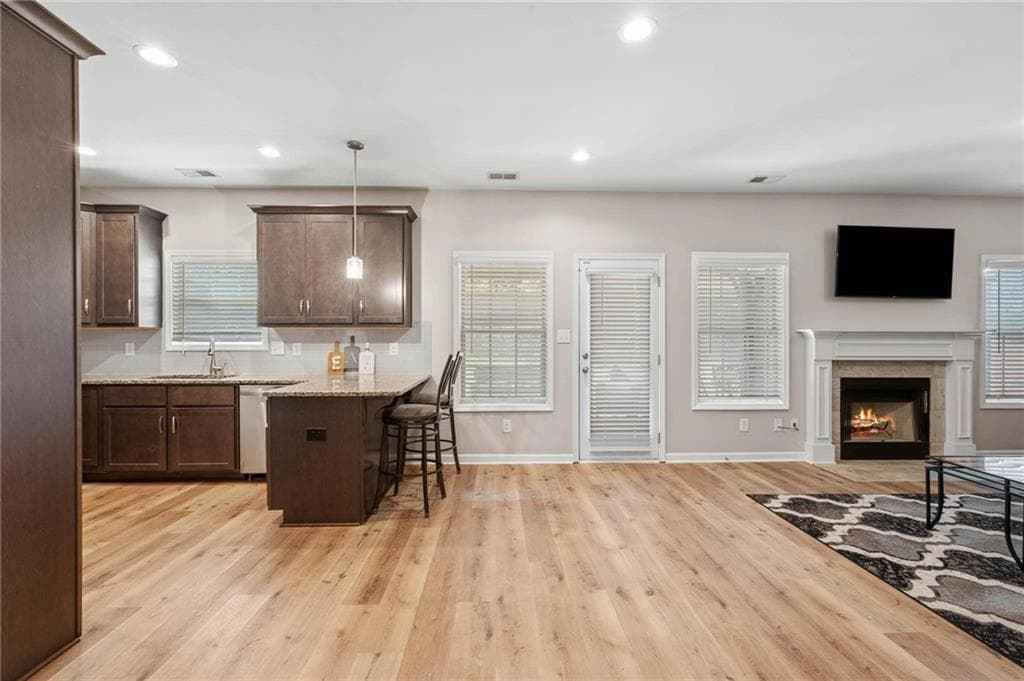 4 bedroom, 3 bathroom, 2,011 sq ft single family residence for sale at 7 Doolittle Court, Newnan, GA 30265 — photo 7
