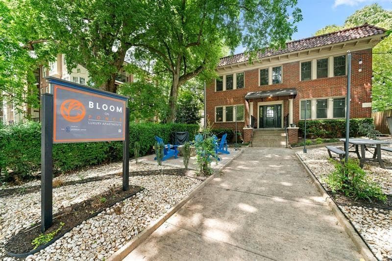 1 bedroom, 1 bathroom, 500 sq ft condominium for rent at 856 Ponce de Leon Avenue 5A, Atlanta, GA 30306 for $1,295 a month — photo 1 of 11