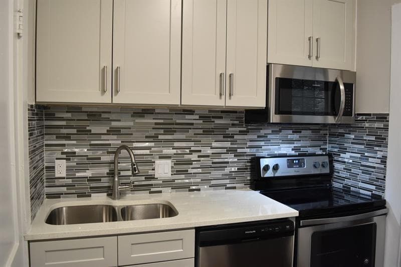 1 bedroom, 1 bathroom, 500 sq ft condominium for rent at 856 Ponce de Leon Avenue 5A, Atlanta, GA 30306 for $1,295 a month — photo 6