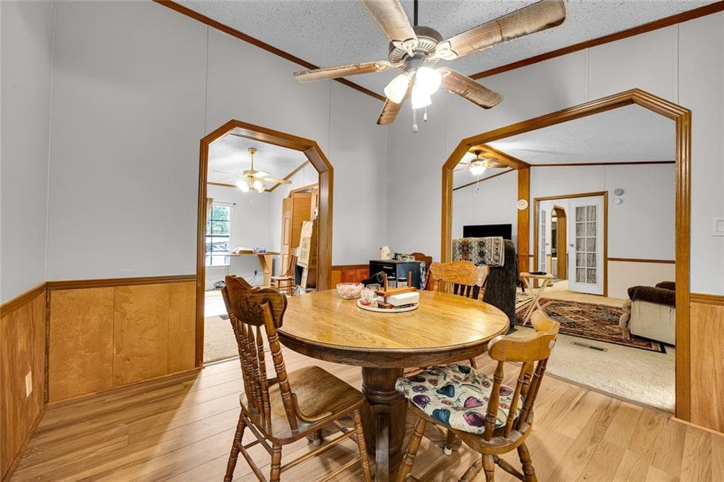 4 bedroom, 3 bathroom, 2,500 sq ft single family residence under contract at 5442 Willow Wind Court, Social Circle, GA 30025 — photo 10
